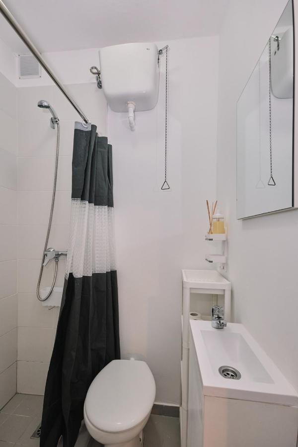 Dada Coliving & Rooms By Serendipia Turismo San Giacomo di Compostella Esterno foto